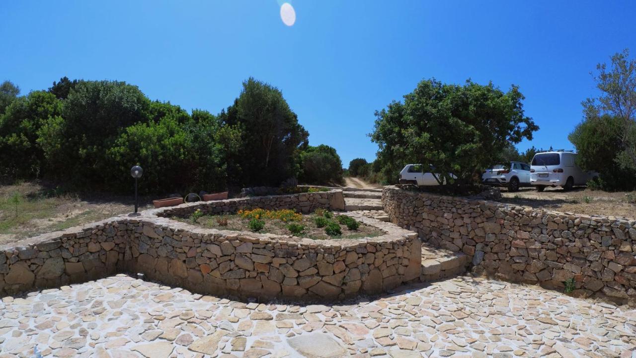Monti Russu Natural Guest House 아글리엔투 외부 사진