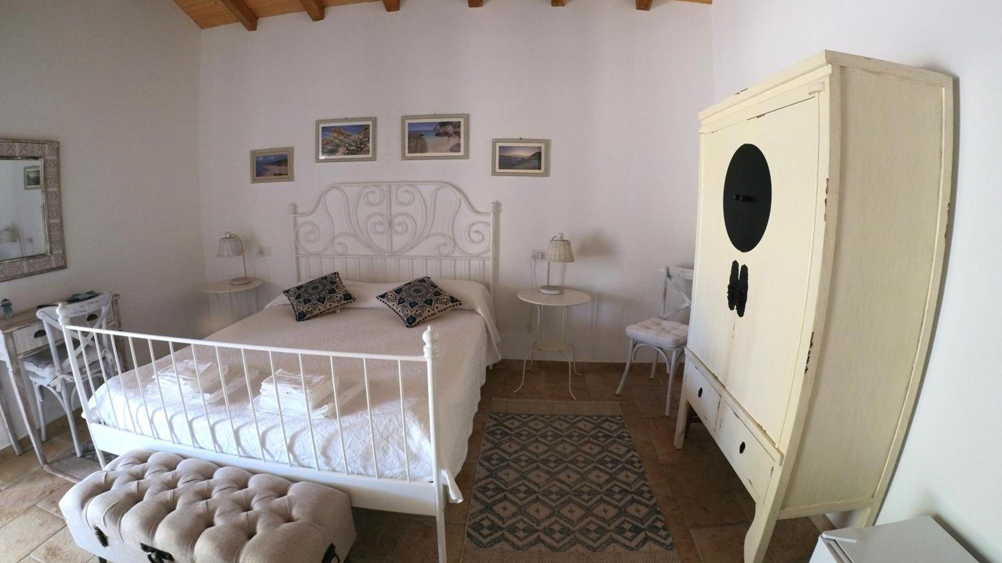 Monti Russu Natural Guest House 아글리엔투 외부 사진