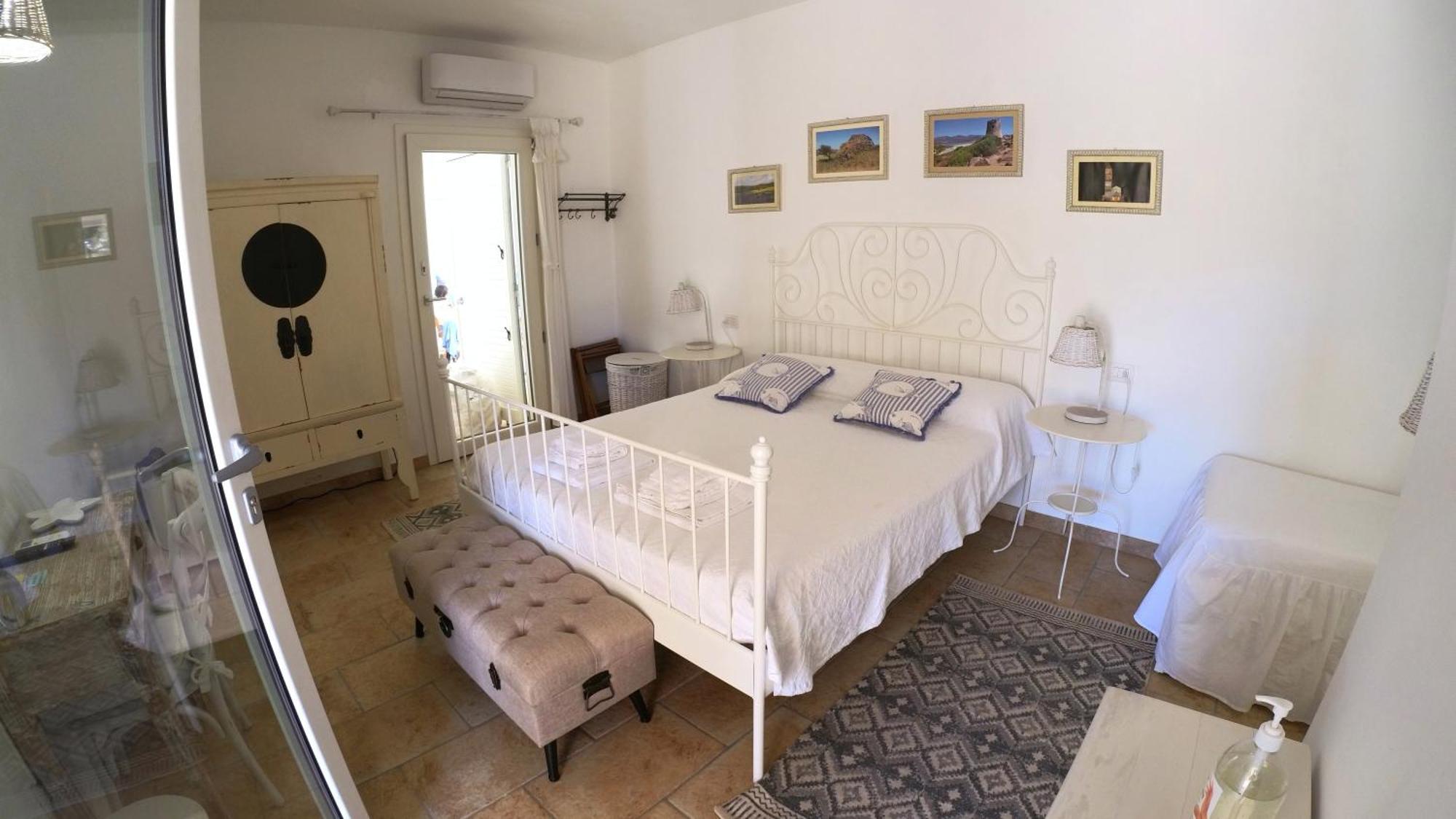 Monti Russu Natural Guest House 아글리엔투 외부 사진